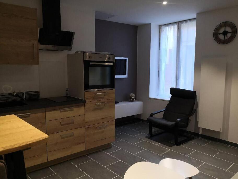 L'Annexe De L'Abbaye Apartment Оксер Екстериор снимка