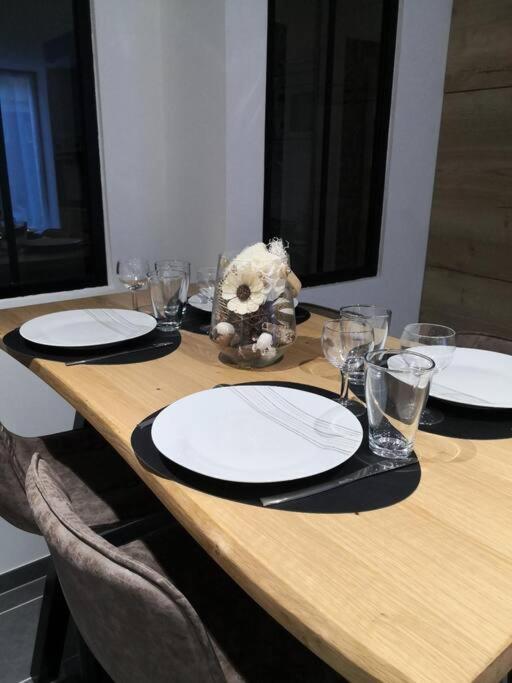 L'Annexe De L'Abbaye Apartment Оксер Екстериор снимка